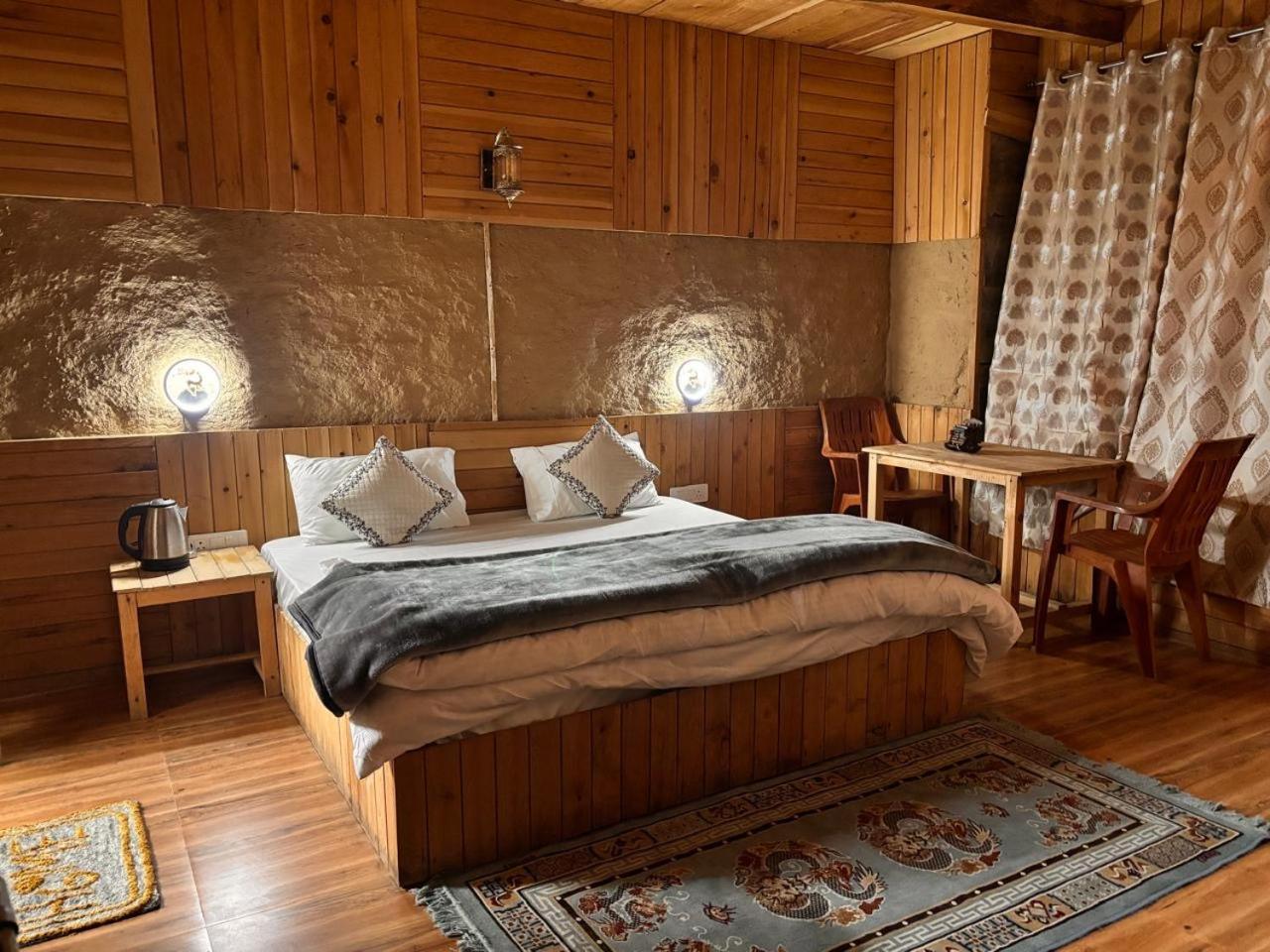 The Cozy Cabin, Jibhi Banjar Bagian luar foto