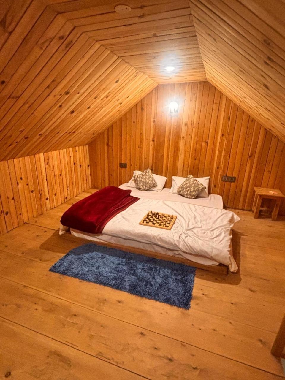 The Cozy Cabin, Jibhi Banjar Bagian luar foto